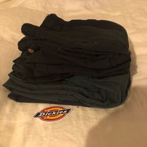 BUNDLE OF 4 DICKIES!!